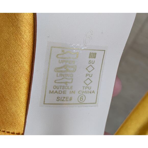 Azalea Wang Amelia Heels Pumps 6 Gold Satin Rhinestone Pearl Embellished 4" NEW - Picture 11 of 12